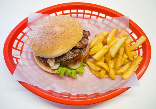 hamburger, burger, fries-527393.jpg